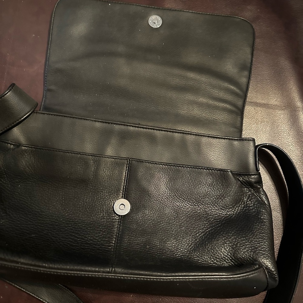 Leather purse - Picture 8 of 14